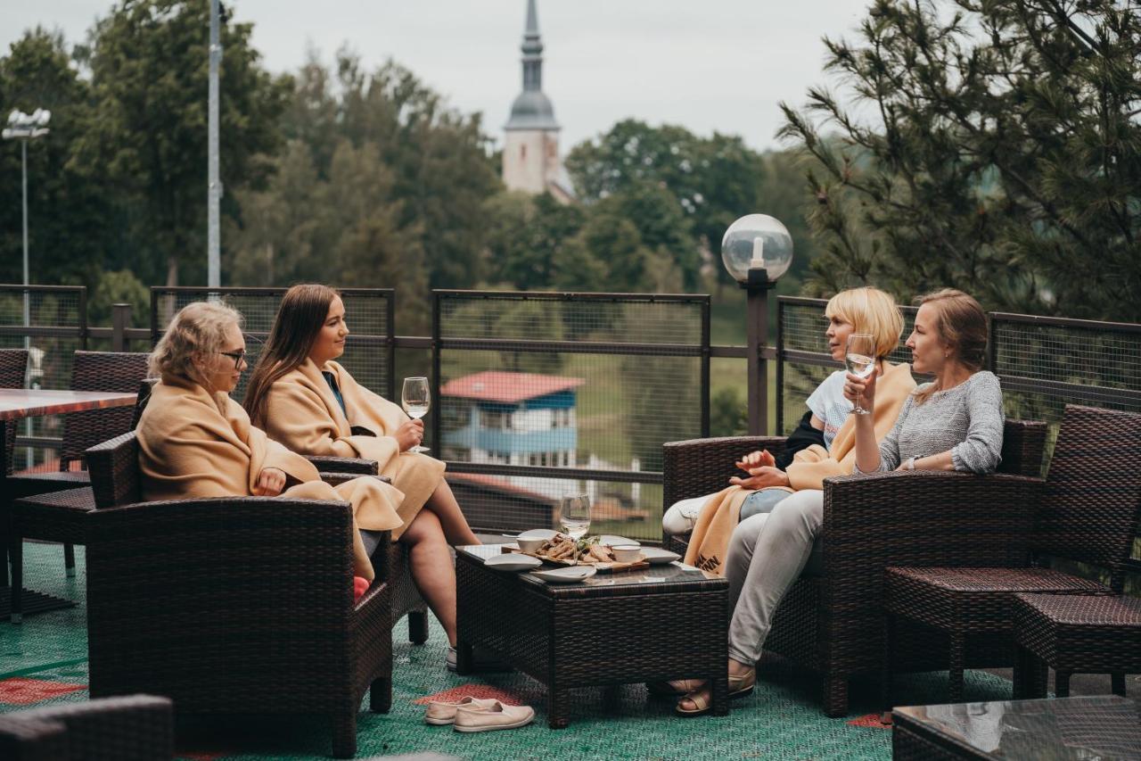Ugandi Hotel Otepää Esterno foto