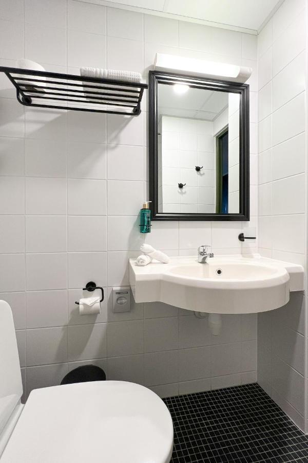 Ugandi Hotel Otepää Esterno foto